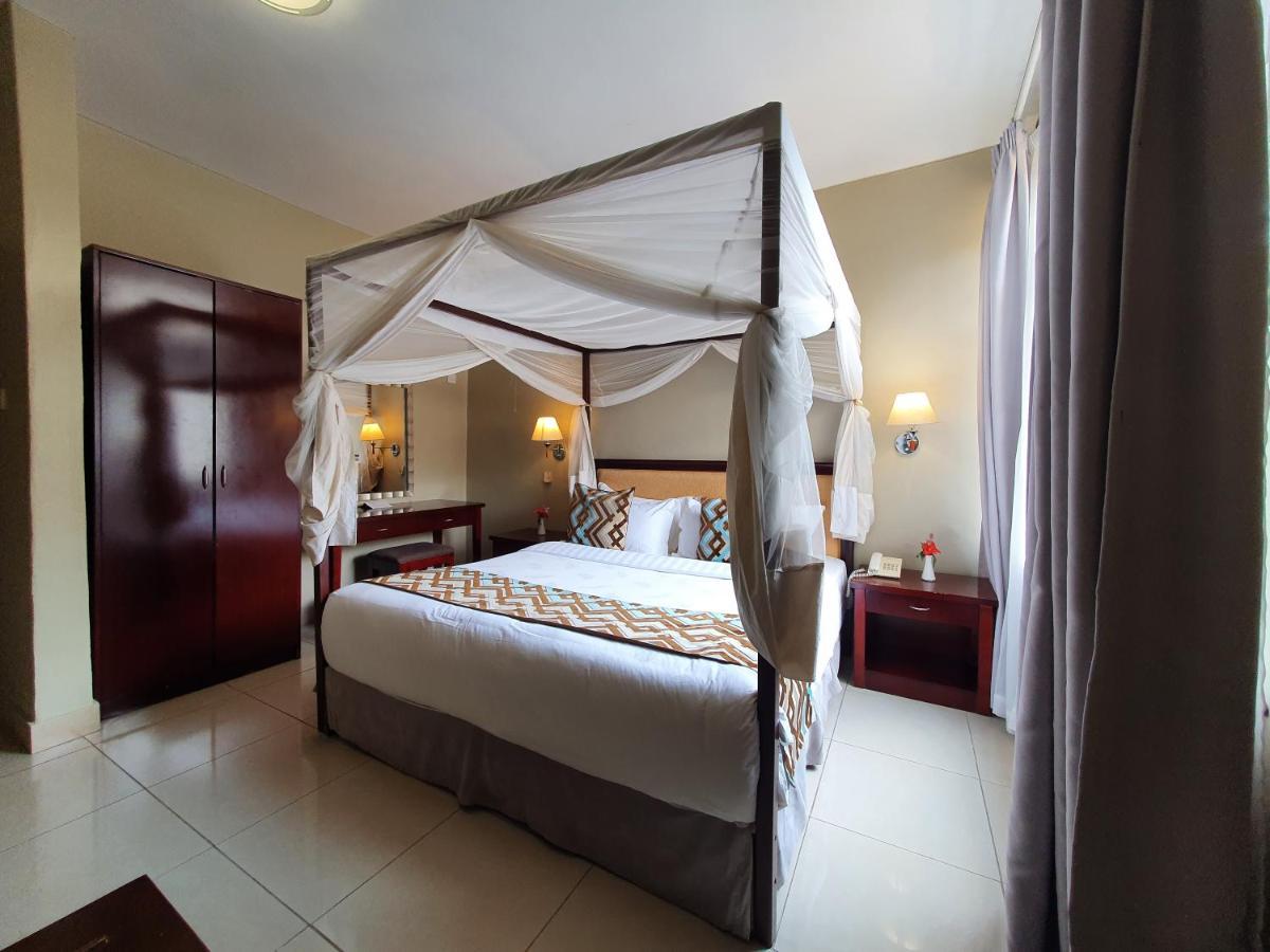 Serendib Suites And Conference Center Blantyre Buitenkant foto